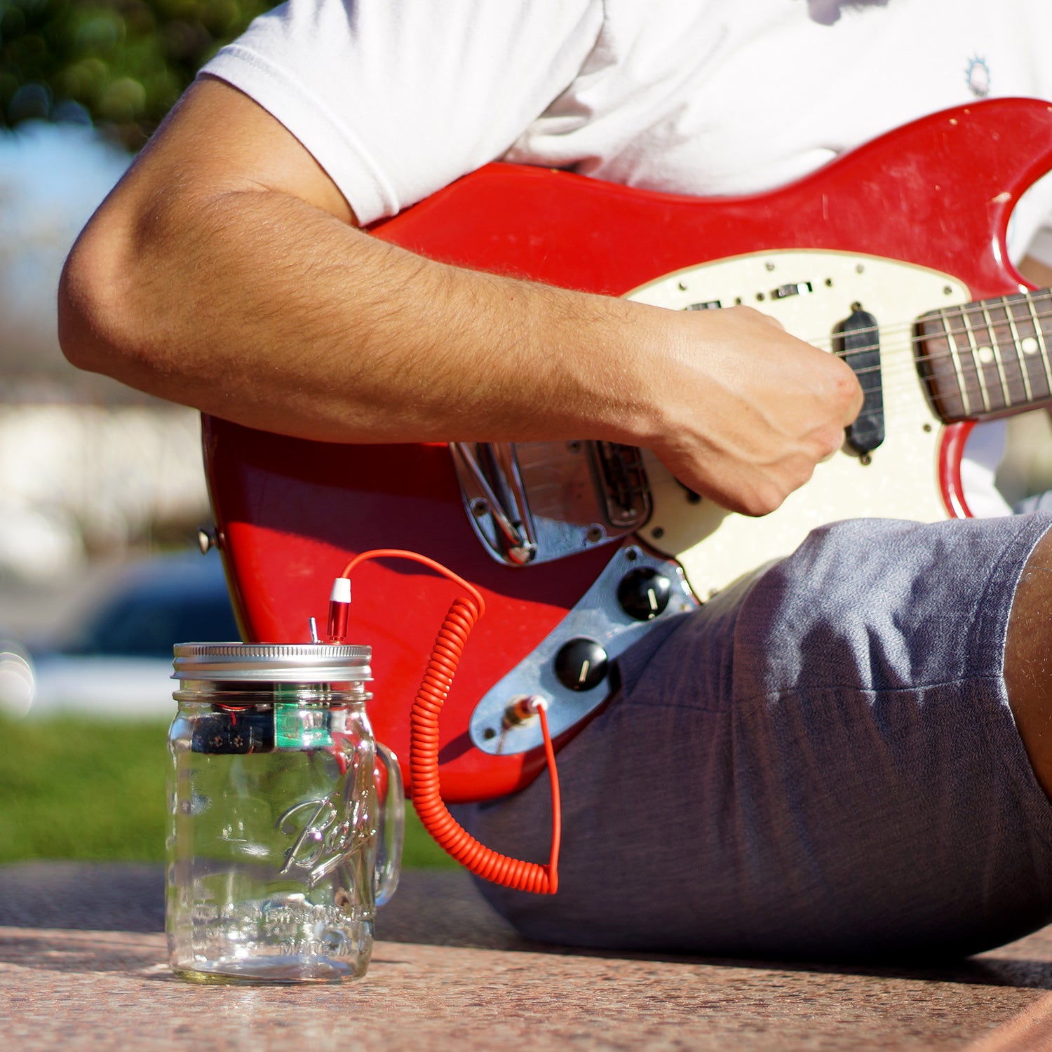 DIY Kit - Portable Speaker & Guitar Amplifier (Red Cord & Clear Handle Jar 24 oz)